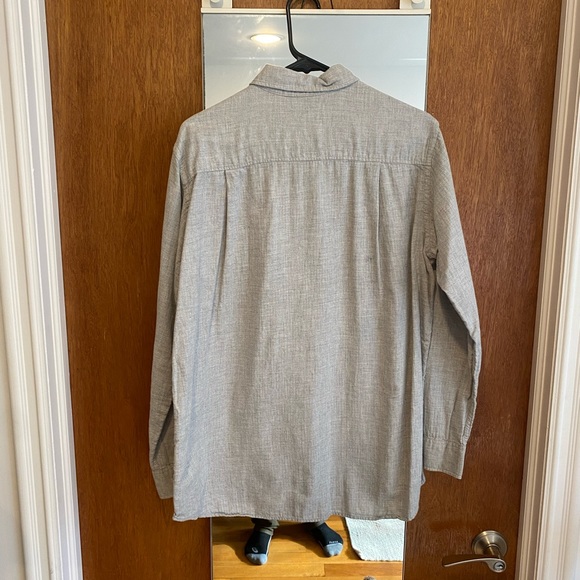 Button down - Picture 4 of 4